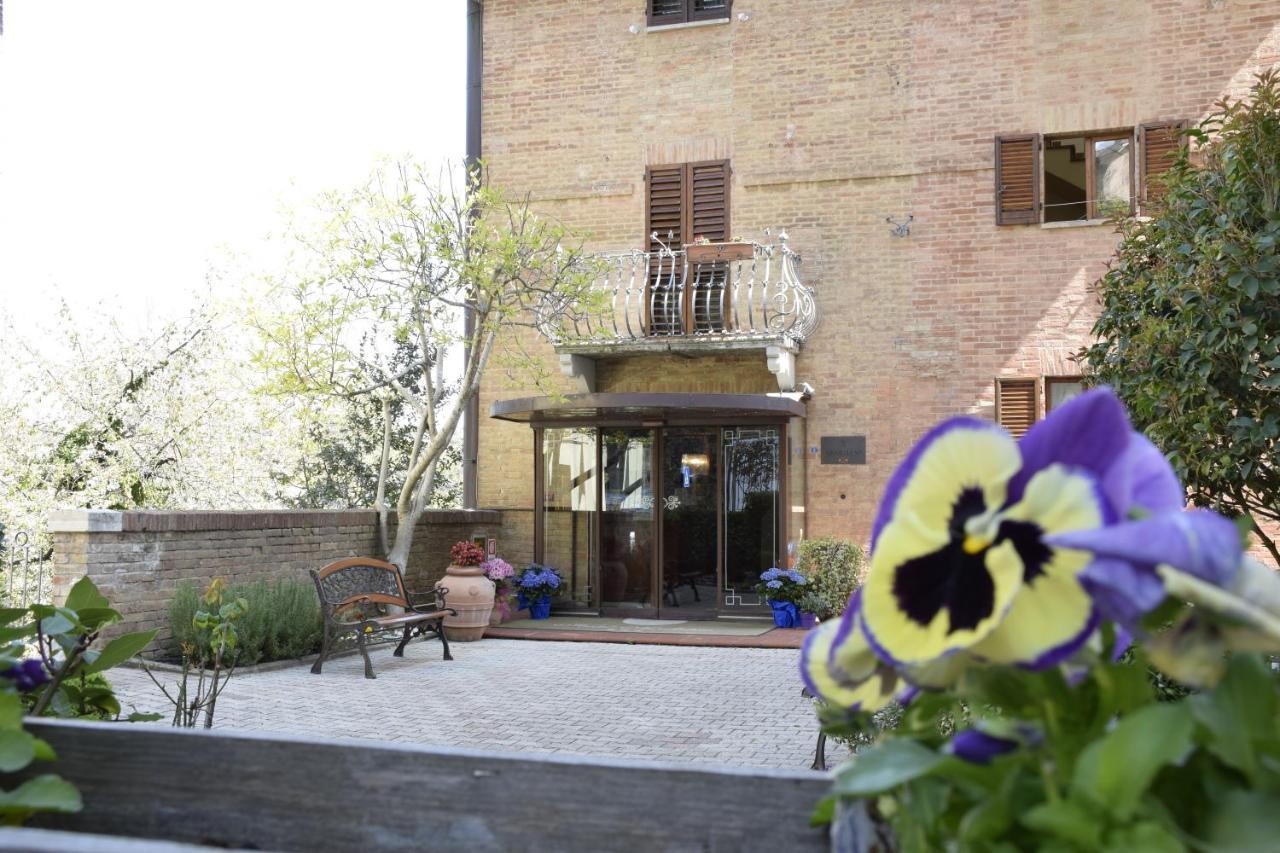 Hotel Arcobaleno Siena Exterior foto
